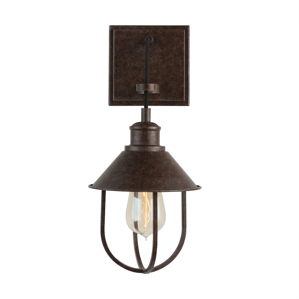 1 Light Sconce